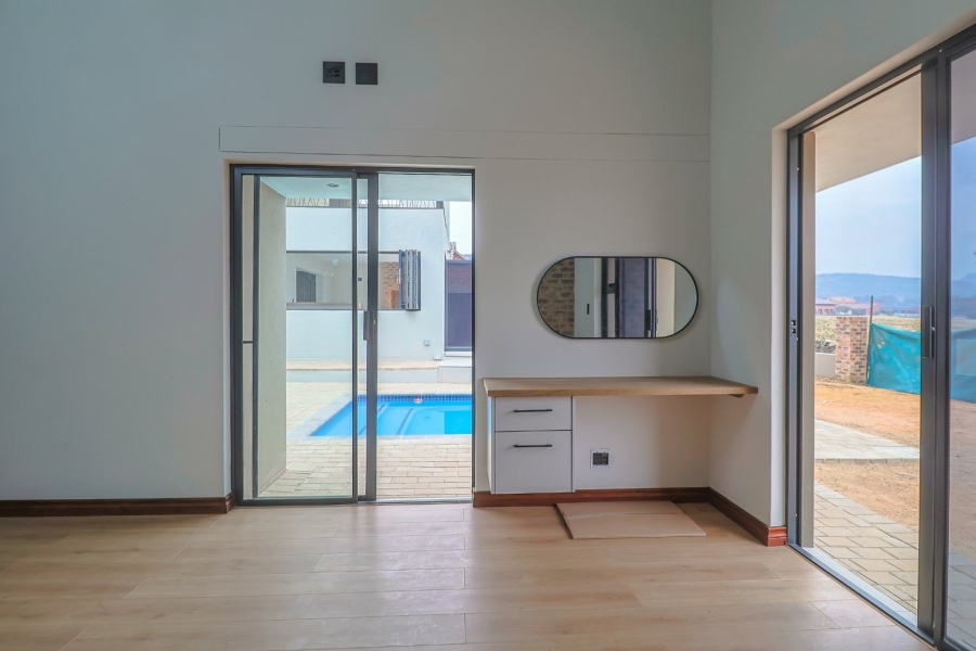 4 Bedroom Property for Sale in Landsmeer Residential Estate North West